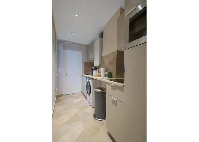 Et Moderne - Invalides * パリ