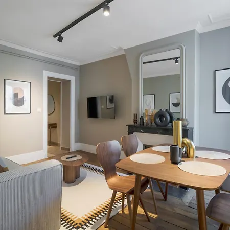 Et Moderne - Invalides